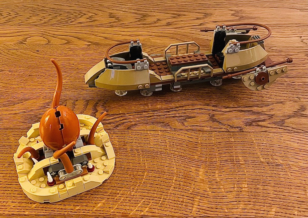 Lego desert skiff escape store