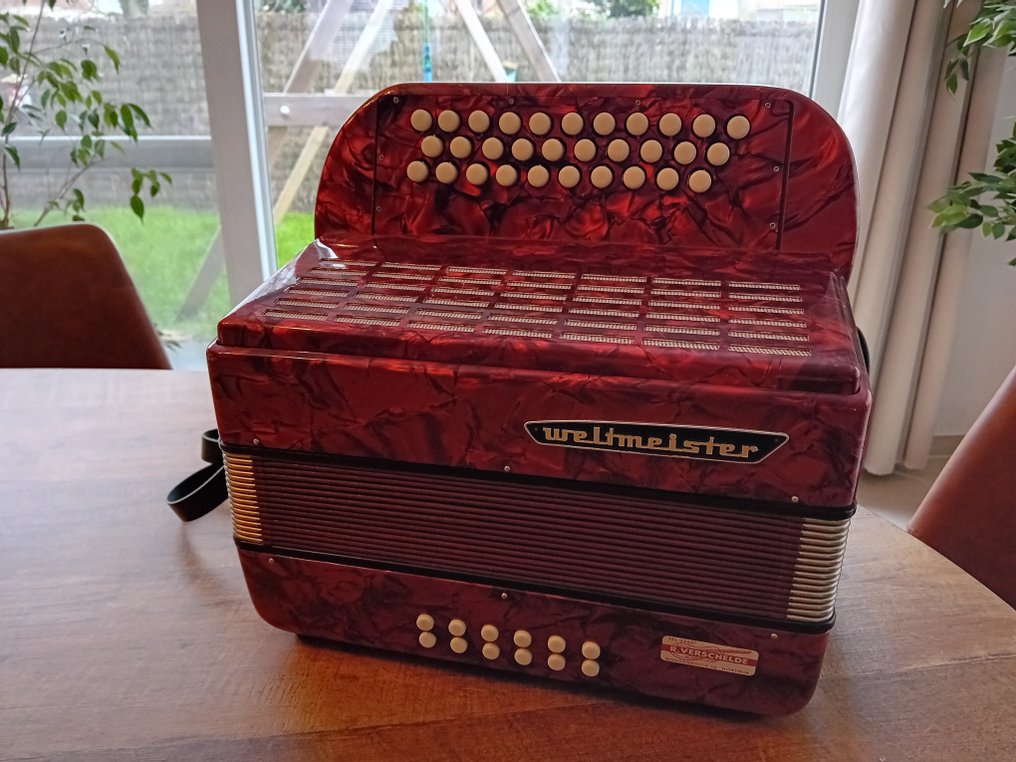 Weltmeister diatonic online button accordion