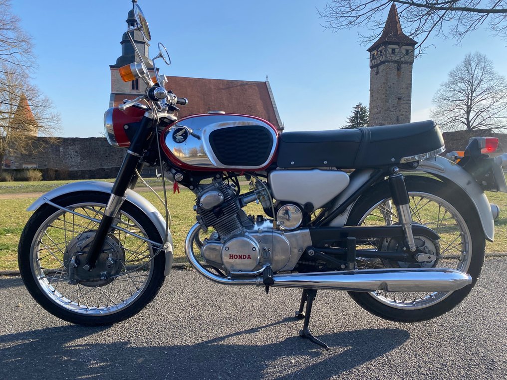 Honda cb online 125 ss