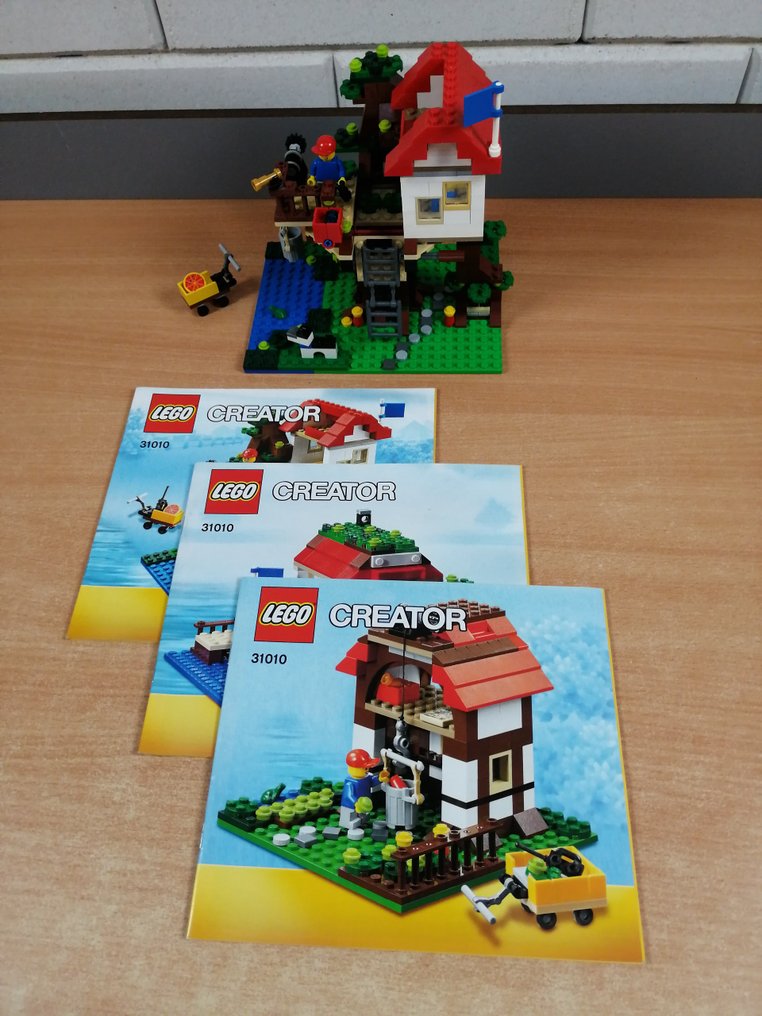 Lego store creator treehouse