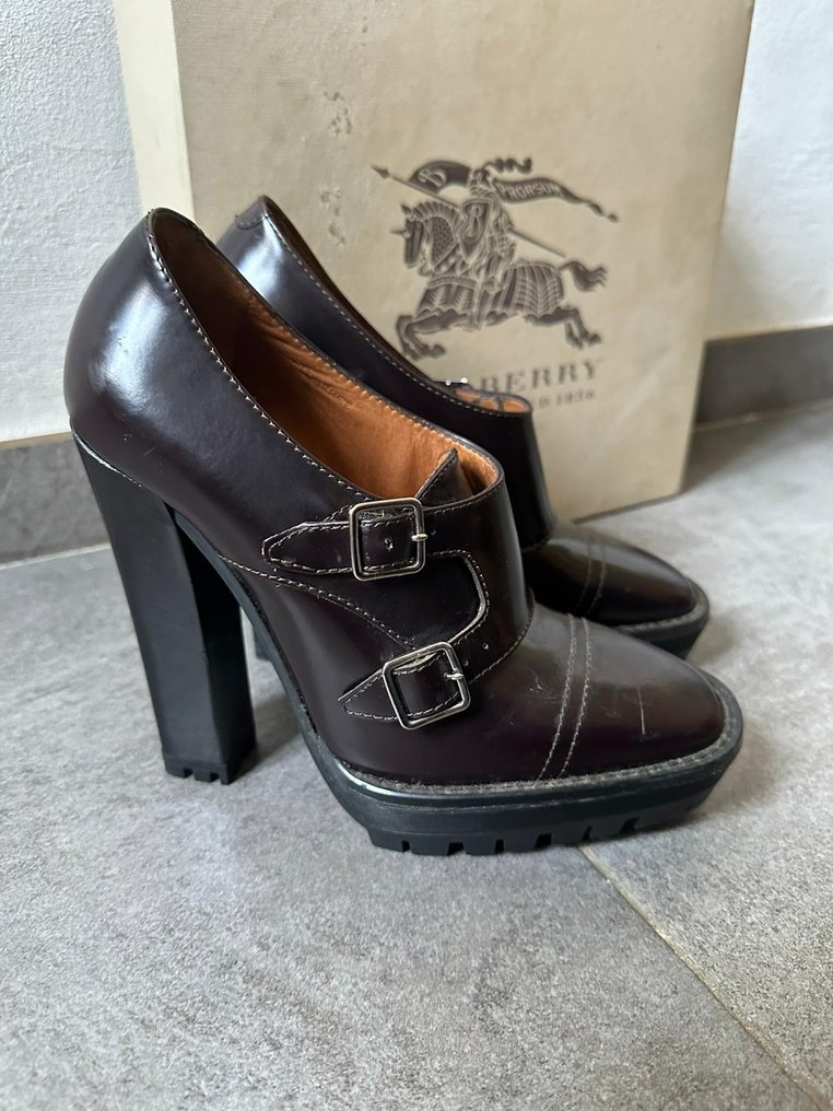 Burberry high heel shoes sales