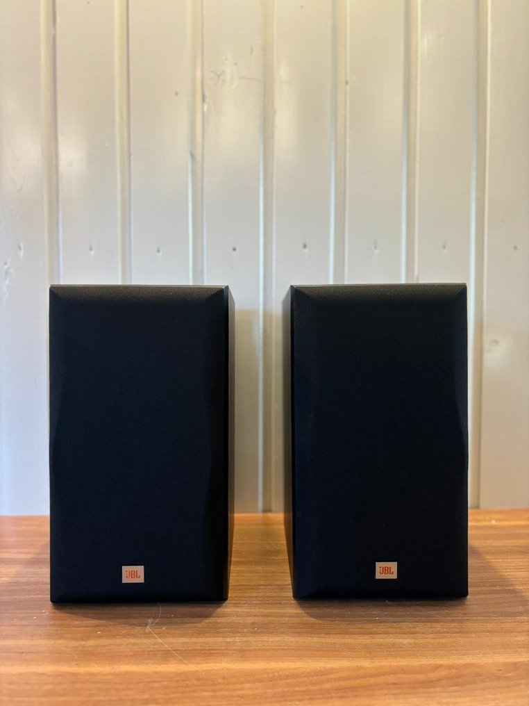 Jbl e30 cheap bookshelf speakers