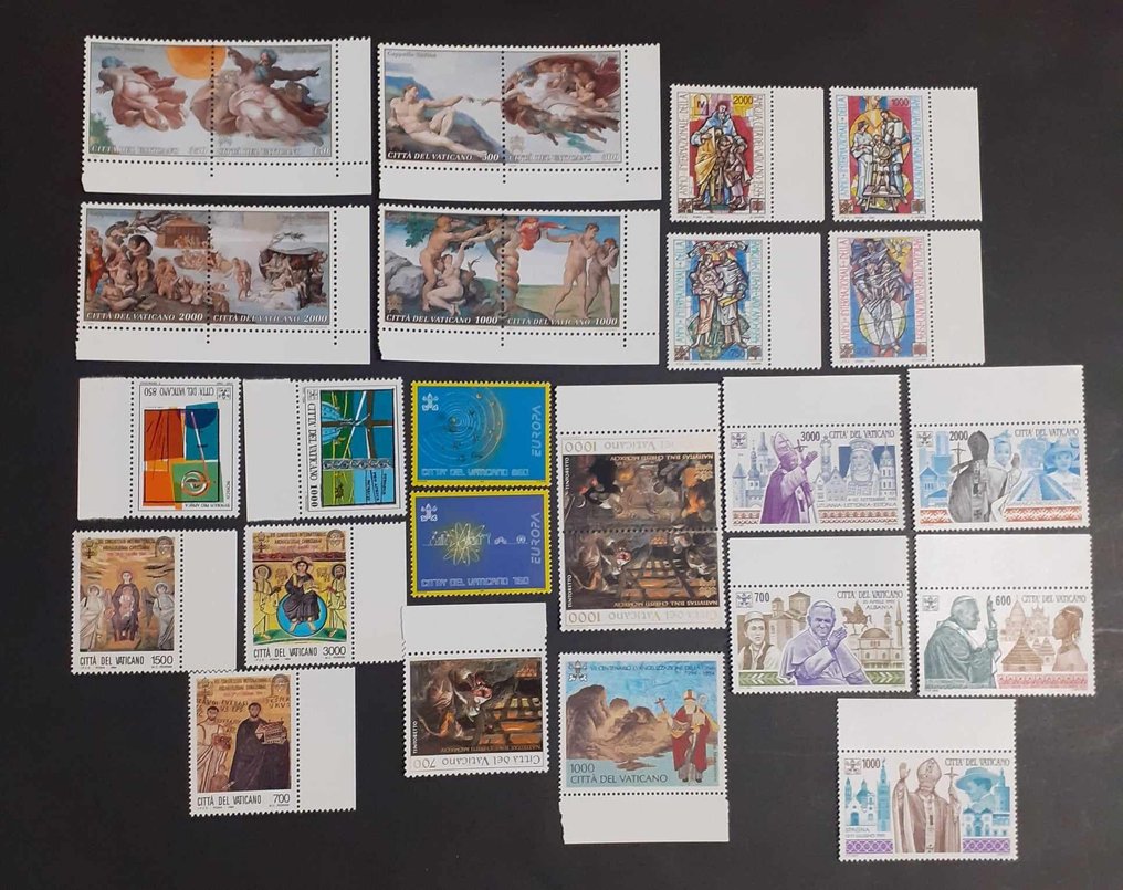 Vatican City - 4 complete series with booklet and leaflet + selection