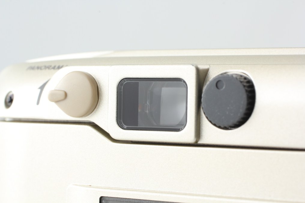 Olympus Olympus mju II 115 VF 35mm Point & Shoot Film Camera From JAPAN