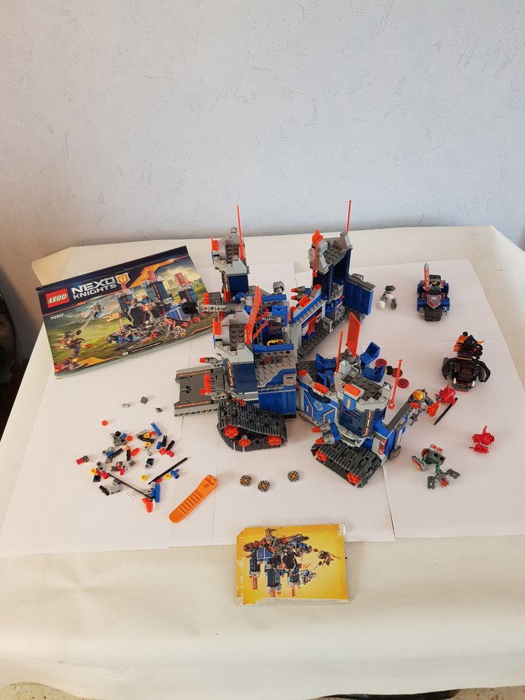 LEGO Nexo Knights 70317 The Fortrex 2010 2020 Denmark