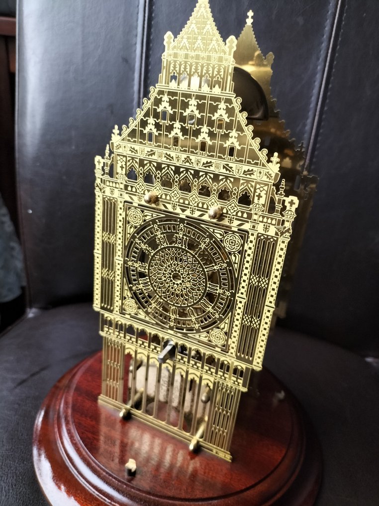 Table/desk clock Skeleton clock Thwaites & Reed Brass 19801990