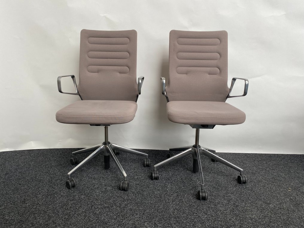 Vitra 2025 ac4 chair