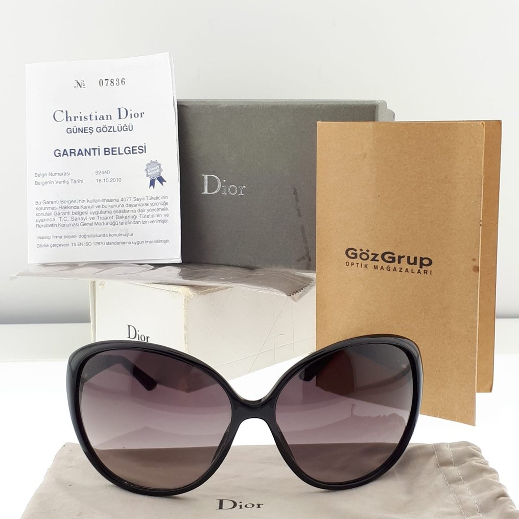 Christian Dior DIOR COQUETTE 1 Oversized Black with Gold Tone