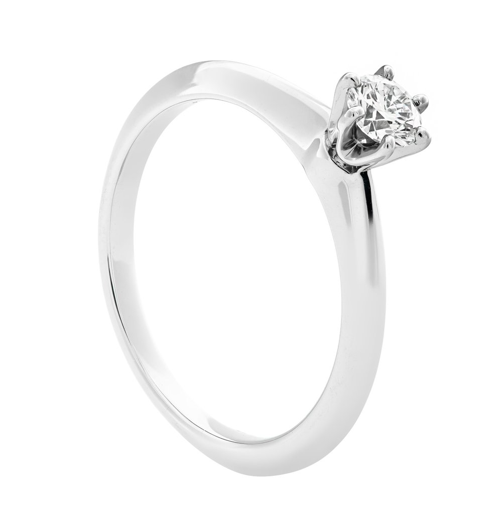 No reserve price Tiffany 0.23ct Diamond Ring Ring Platinum