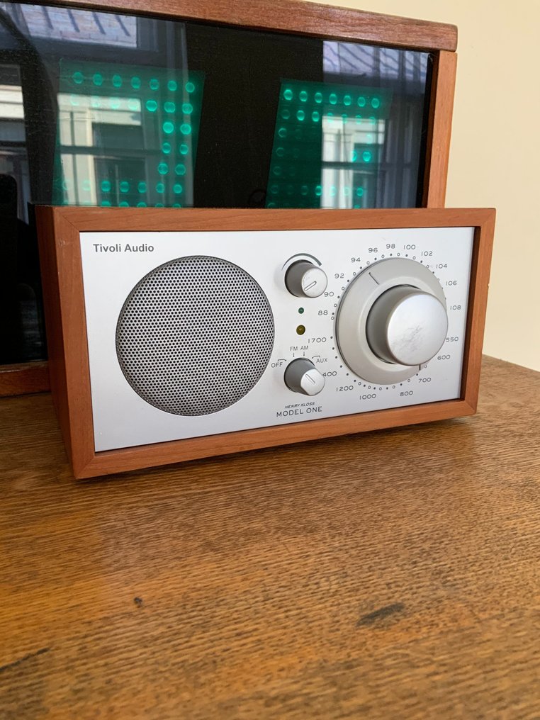 Tivoli henry store kloss model one