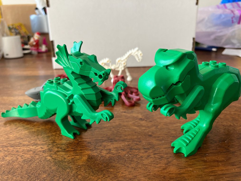 Dinosaur lego classic top
