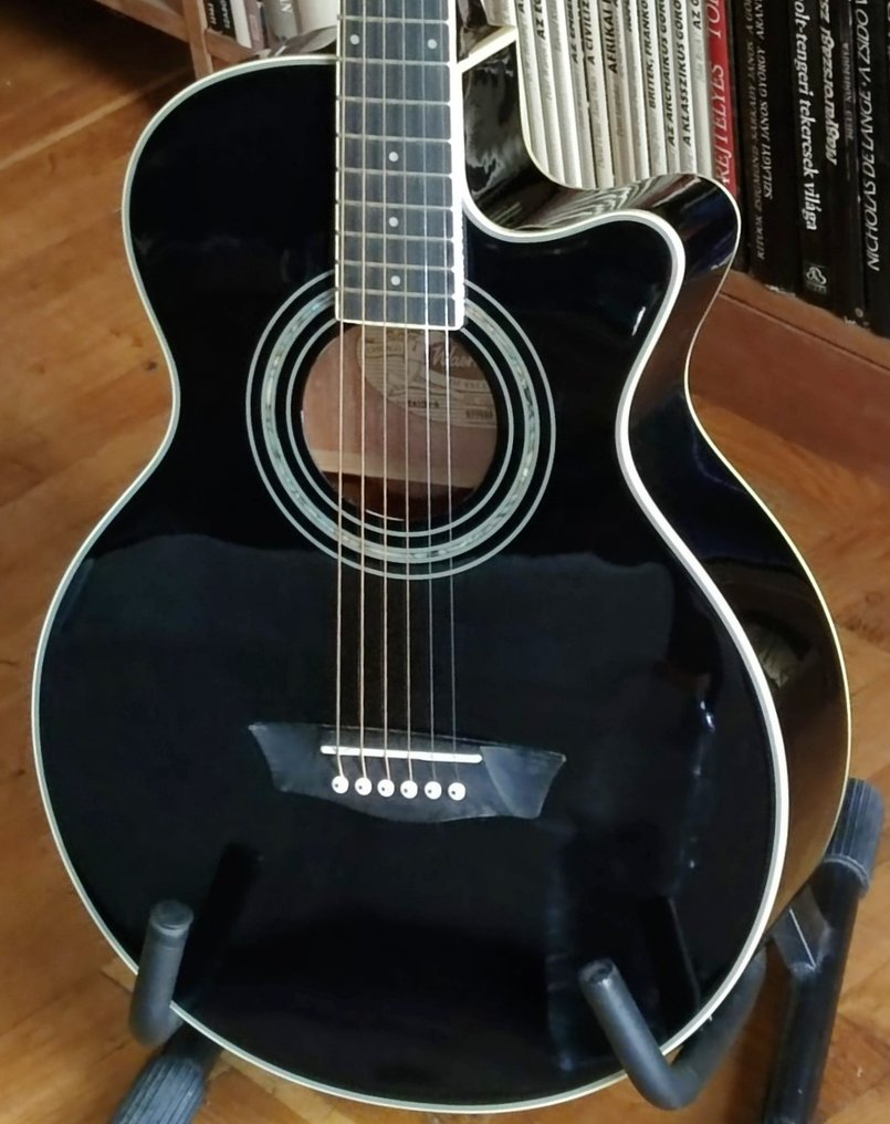 Washburn EA10BA Petite Jumbo 6 string cutaway electric