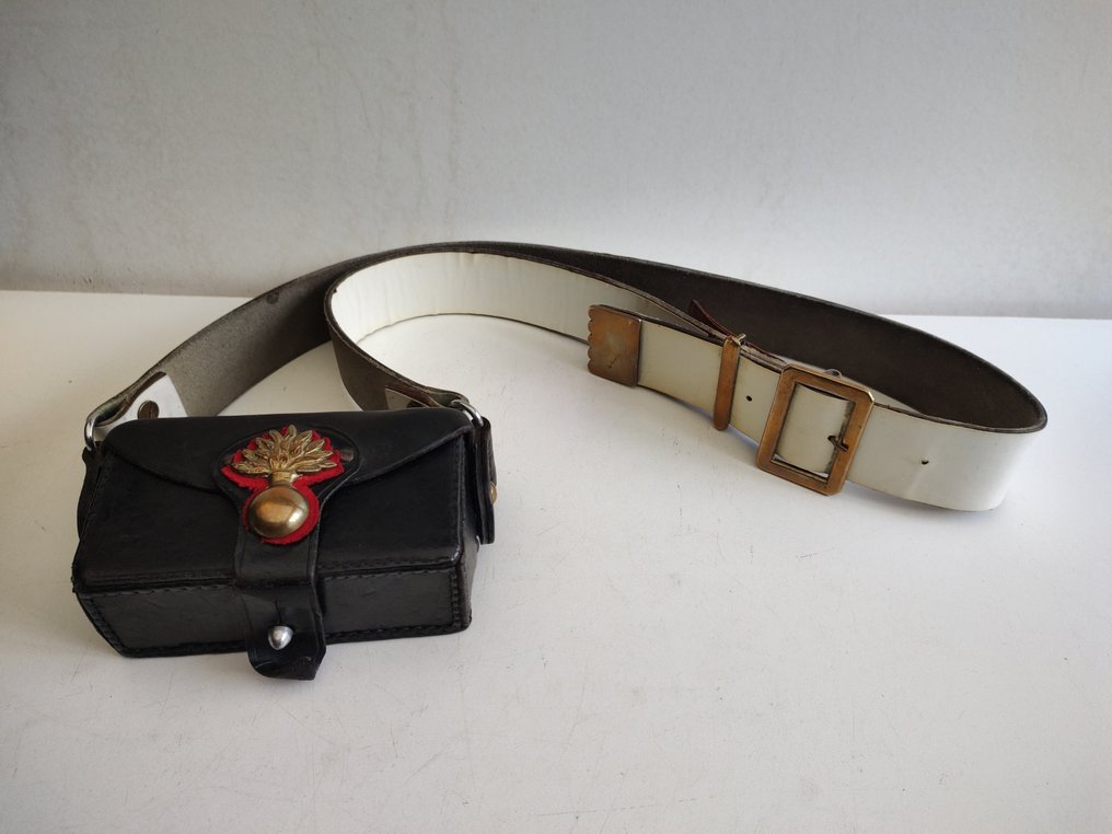 Accessori carabinieri discount