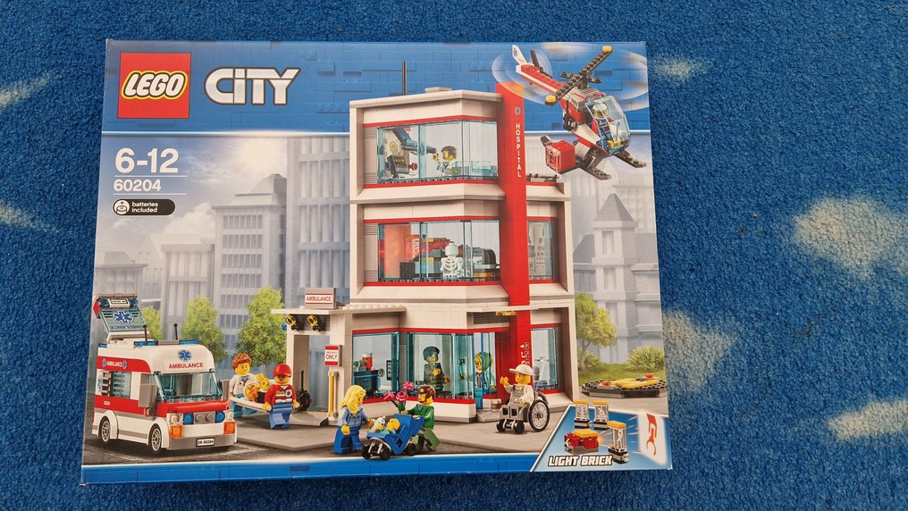 Lego City Lego 60204 City Hospital Lego 60204 City Hospital